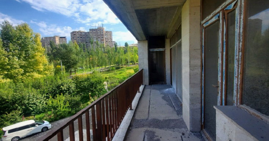 ՀՀ,  ք. Երևան, Նոր Նորք, Լվովյան փող. թիվ 10 շենք, 9 բն.
