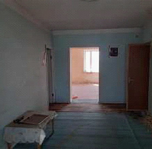 ՀՀ,  Շիրակի մարզ, ք. Գյումրի, Գործարանային փողոց 65շ. 15բն. 